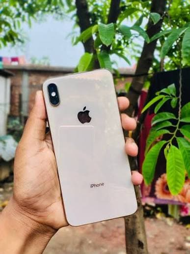 iPhone XS (Used)
